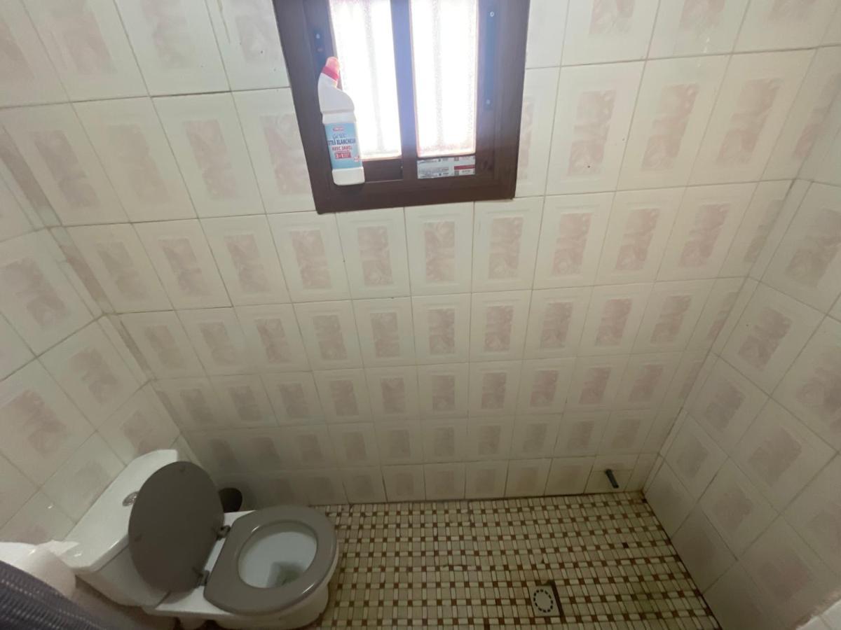 Km'S Cozy Spacious Calm Appart Meuble Yaoundé Esterno foto